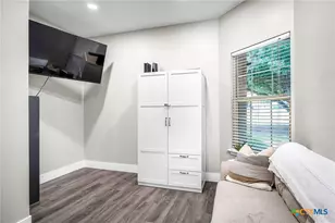 1616 Sunnycrest Cir, New Braunfels, TX 78130 - Photo 15