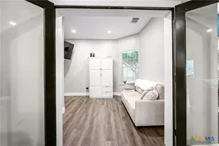 1616 Sunnycrest Cir, New Braunfels, TX 78130 - Photo 13