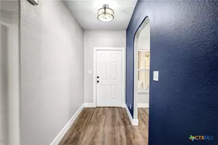 1616 Sunnycrest Cir, New Braunfels, TX 78130 - Photo 3