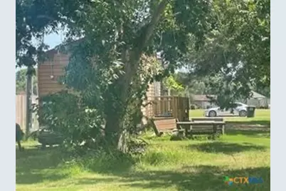 1104 Rorem Avenue, Palacios, TX 77465 - Photo 5