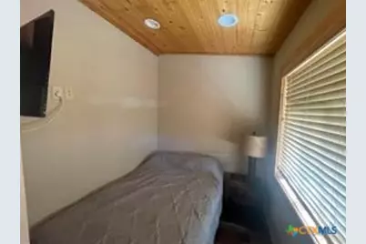 1104 Rorem Avenue, Palacios, TX 77465 - Photo 17