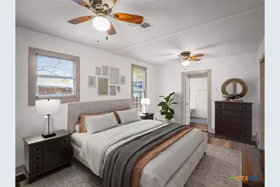 533 W Bridge Street, New Braunfels, TX 78130 - Photo 25