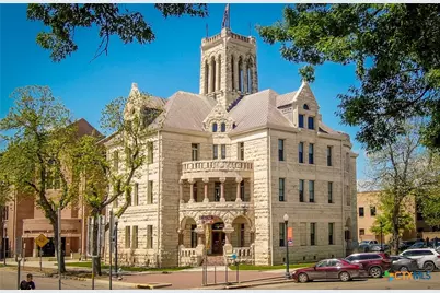 533 W Bridge Street, New Braunfels, TX 78130 - Photo 39