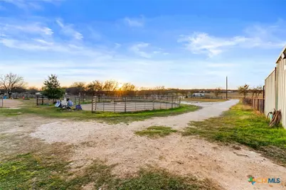 2700 Auction Barn Rd, Belton, TX 76513 - Photo 35
