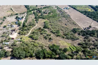 Lot 1 Track Rd, Red Rock, TX 78662 - Photo 5