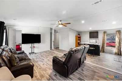 23307 Hickory Shadow, Elmendorf, TX 78112 - Photo 21