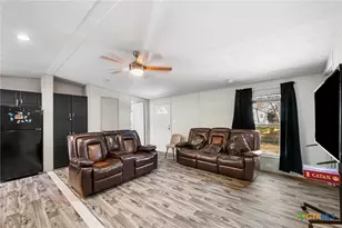 23307 Hickory Shadow, Elmendorf, TX 78112 - Photo 23