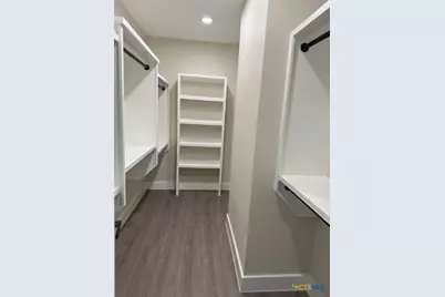 205 Haller Street, Yoakum, TX 77995 - Photo 7