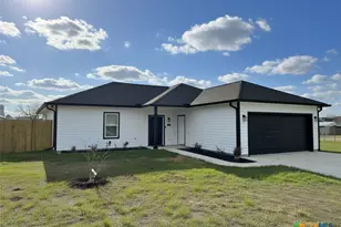 205 Haller St, Yoakum, TX 77995 - Photo 1