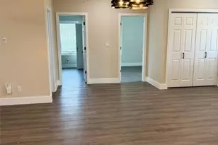 205 Haller St, Yoakum, TX 77995 - Photo 9