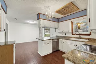 1445 Devin Dr, New Braunfels, TX 78130 - Photo 13