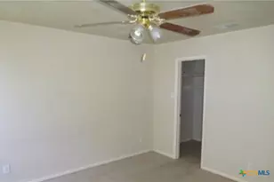 5115 Flipper Dr, San Antonio, TX 78238 - Photo 7