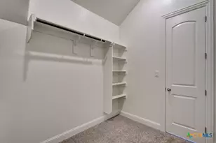 732 Navarro St, New Braunfels, TX 78132 - Photo 15