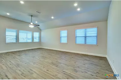 732 Navarro Street, New Braunfels, TX 78132 - Photo 7