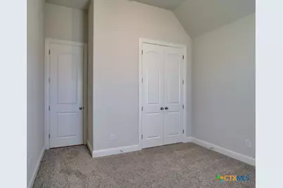 732 Navarro Street, New Braunfels, TX 78132 - Photo 17