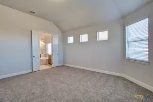 732 Navarro St, New Braunfels, TX 78132 - Photo 11