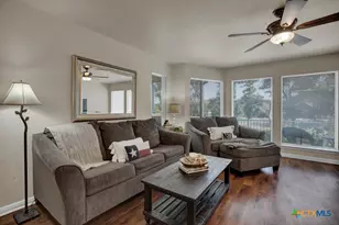 730 E Mather St, New Braunfels, TX 78130 - Photo 15