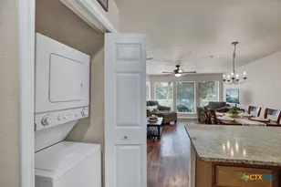 730 E Mather St, New Braunfels, TX 78130 - Photo 23