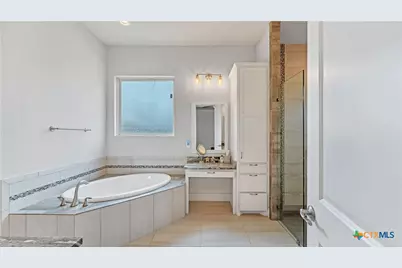 230 Sabella, Spring Branch, TX 78070 - Photo 17