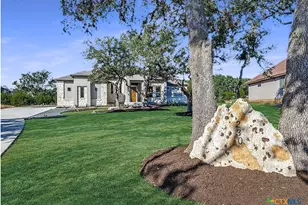 230 Sabella, Spring Branch, TX 78070 - Photo 3