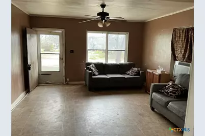 206 W 2nd Avenue, Nixon, TX 78140 - Photo 7