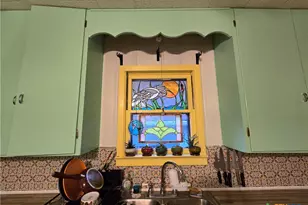 517 3rd St, Cuero, TX 77954 - Photo 5