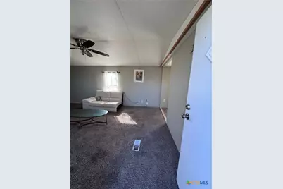 820 County Road 429, Stockdale, TX 78160 - Photo 9