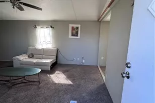 820 County Rd 429, Stockdale, TX 78160 - Photo 9