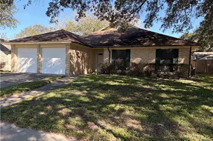108 Queenswood Trail, Victoria, TX 77901 - Photo 1