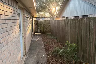 108 Queenswood Trail, Victoria, TX 77901 - Photo 23