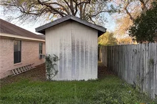 108 Queenswood Trail, Victoria, TX 77901 - Photo 25