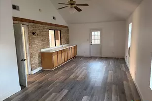 108 Queenswood Trail, Victoria, TX 77901 - Photo 21