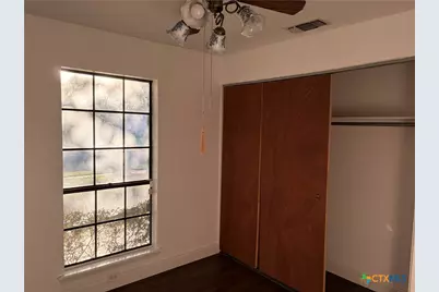 108 Queenswood Trail, Victoria, TX 77901 - Photo 5