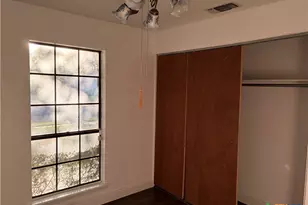 108 Queenswood Trail, Victoria, TX 77901 - Photo 5