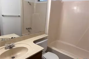 108 Queenswood Trail, Victoria, TX 77901 - Photo 13