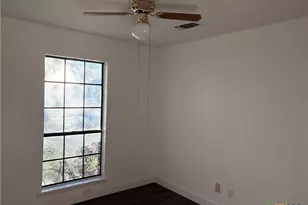 108 Queenswood Trail, Victoria, TX 77901 - Photo 19