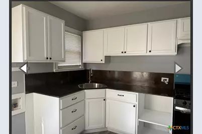 1003 E Sabine Street, Victoria, TX 77901 - Photo 3