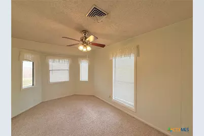 705 Third Street, Cuero, TX 77954 - Photo 5