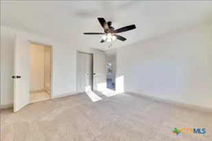 214 Jackman St, San Marcos, TX 78666 - Photo 17