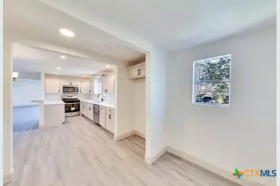 214 Jackman Street, San Marcos, TX 78666 - Photo 7