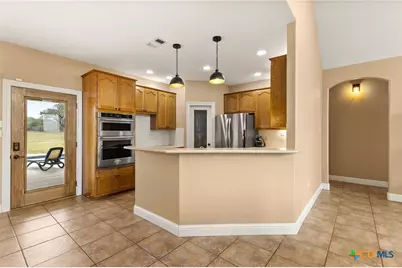 2419 Eden Road, Seguin, TX 78155 - Photo 11