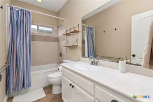 2419 Eden Rd, Seguin, TX 78155 - Photo 19