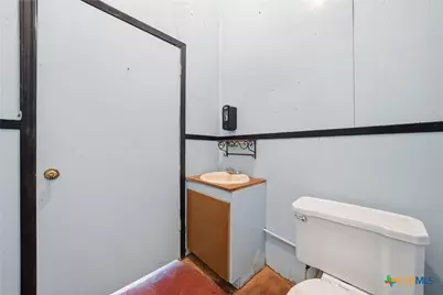 212 E Main Street, Gatesville, TX 76528 - Photo 19