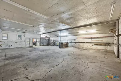 212 E Main Street, Gatesville, TX 76528 - Photo 9