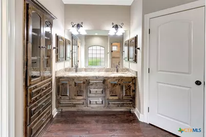 249 Post Oak Bend, Inez, TX 77968 - Photo 15