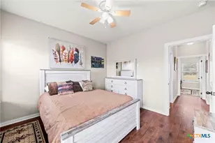 452 County Rd 470, Chilton, TX 76632 - Photo 13