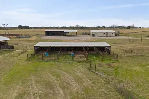 452 County Rd 470, Chilton, TX 76632 - Photo 43