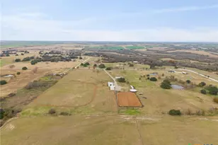 452 County Rd 470, Chilton, TX 76632 - Photo 25