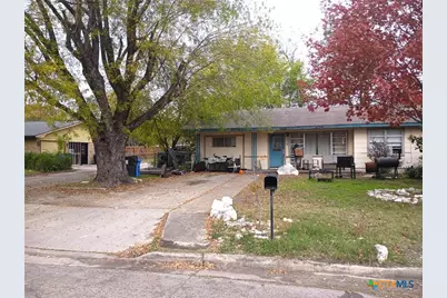 212 E Rosemary Drive, Seguin, TX 78155 - Photo 3