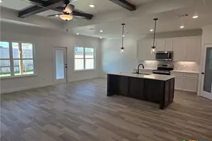 2041 Mercer St, Nolanville, TX 76559 - Photo 3